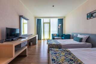Отель Sol Marina Palace Hotel Несебр Двухместный номер с 1 кроватью или 2 отдельными кроватями (для 2 взрослых)-15